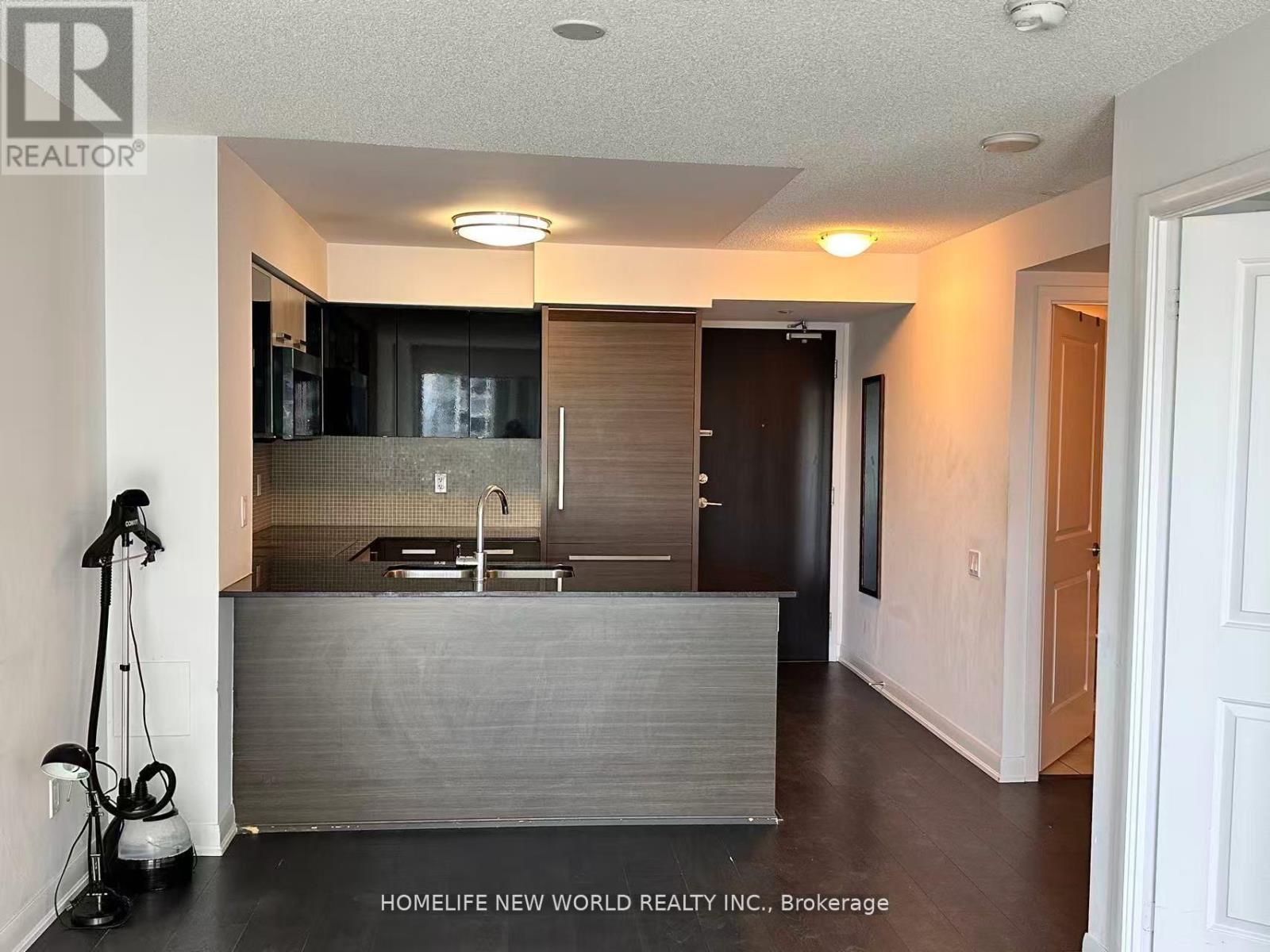 2110 - 5162 Yonge Street, Toronto, Ontario  M2N 5P6 - Photo 3 - C12971800