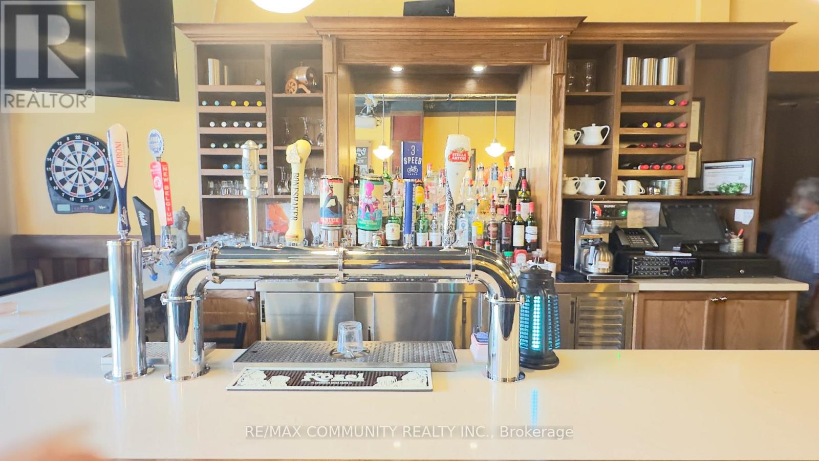 641 Dupont Street, Toronto, Ontario  M6G 1Z4 - Photo 2 - C12971824