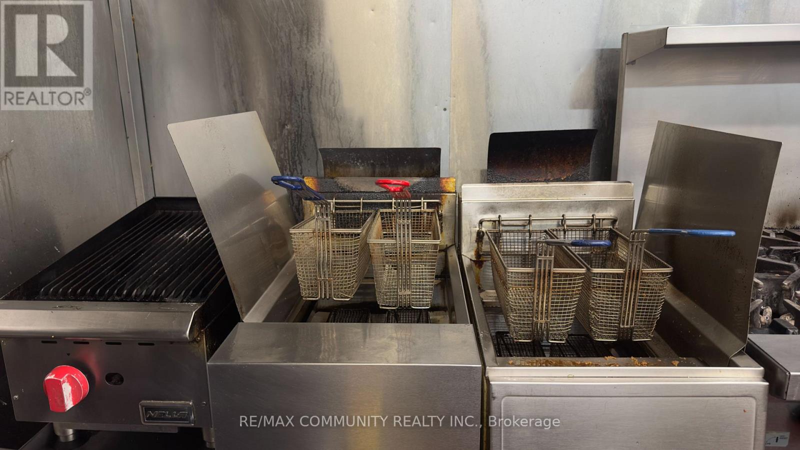 641 Dupont Street, Toronto, Ontario  M6G 1Z4 - Photo 4 - C12971824