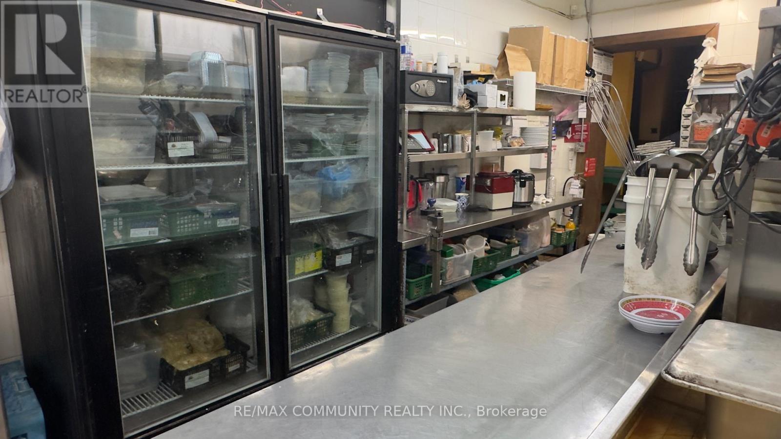 641 Dupont Street, Toronto, Ontario  M6G 1Z4 - Photo 6 - C12971824