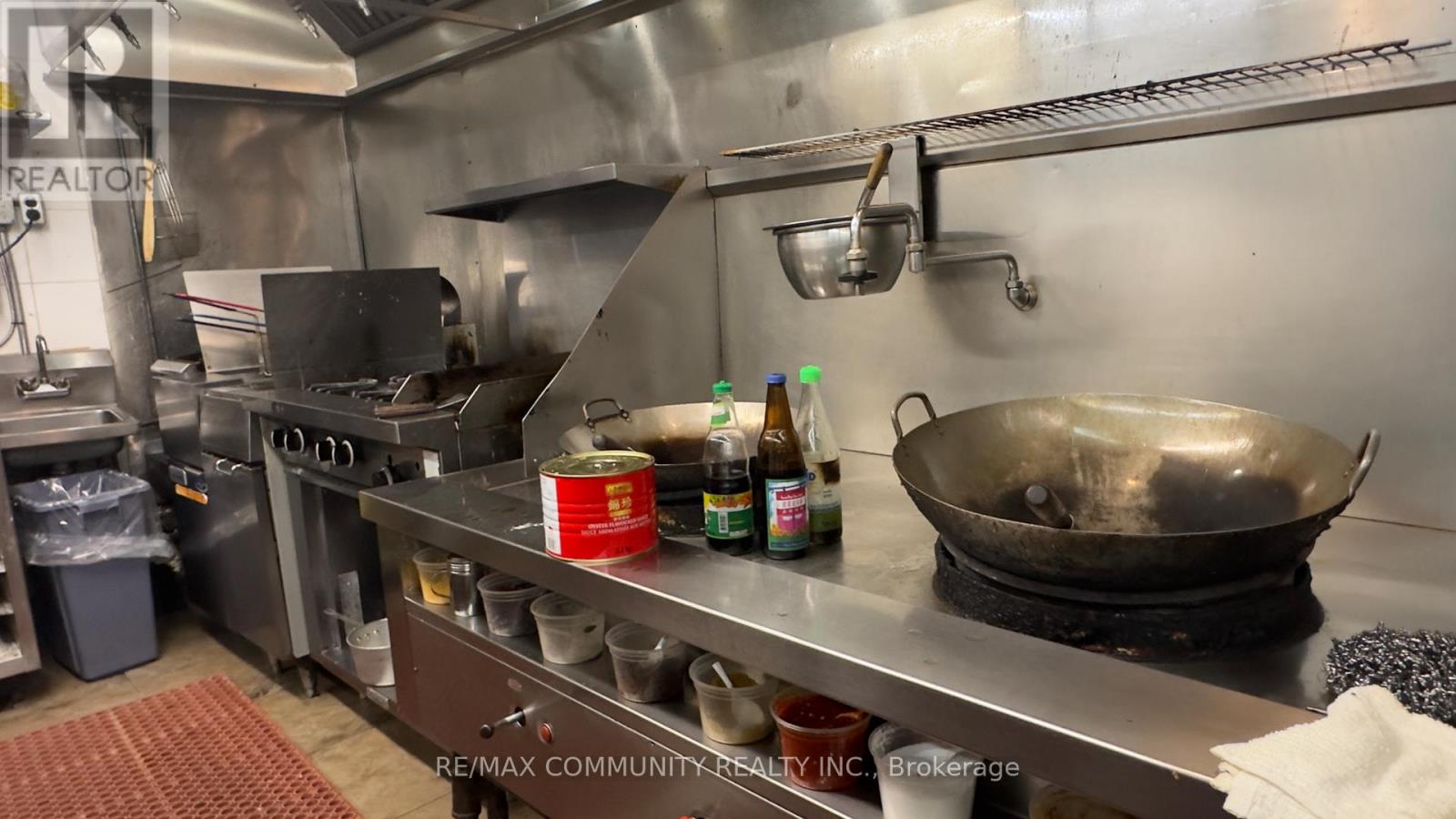 641 Dupont Street, Toronto, Ontario  M6G 1Z4 - Photo 7 - C12971824