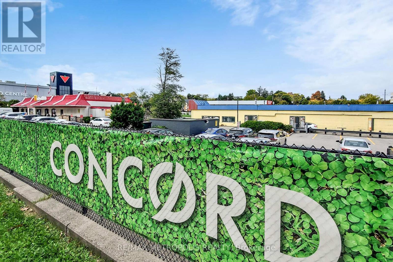 2710 - 33 Singer Court, Toronto, Ontario  M2K 0B4 - Photo 38 - C12971842