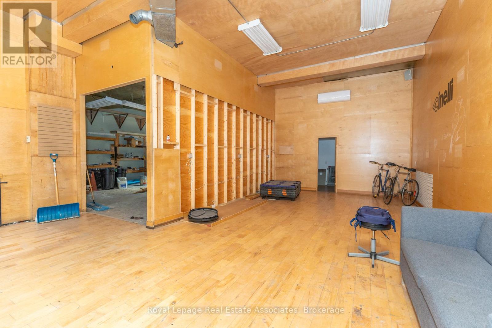 309 Augusta Avenue, Toronto, Ontario  M5T 2M2 - Photo 12 - C12971852