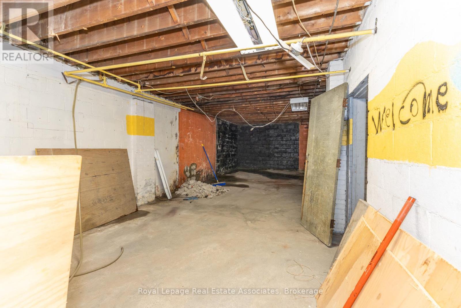 309 Augusta Avenue, Toronto, Ontario  M5T 2M2 - Photo 25 - C12971852