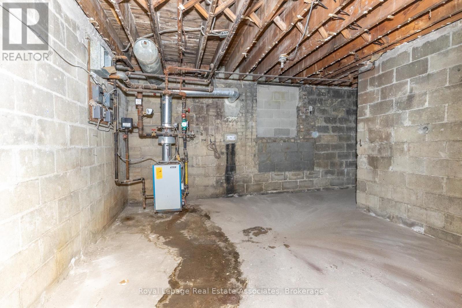 309 Augusta Avenue, Toronto, Ontario  M5T 2M2 - Photo 26 - C12971852