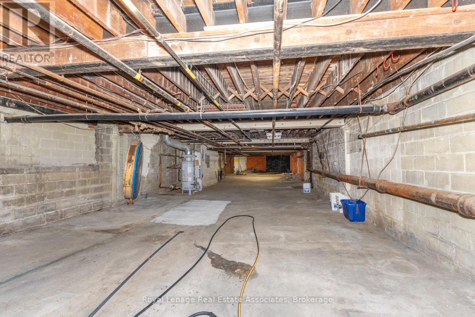 309 Augusta Avenue, Toronto, Ontario  M5T 2M2 - Photo 29 - C12971852