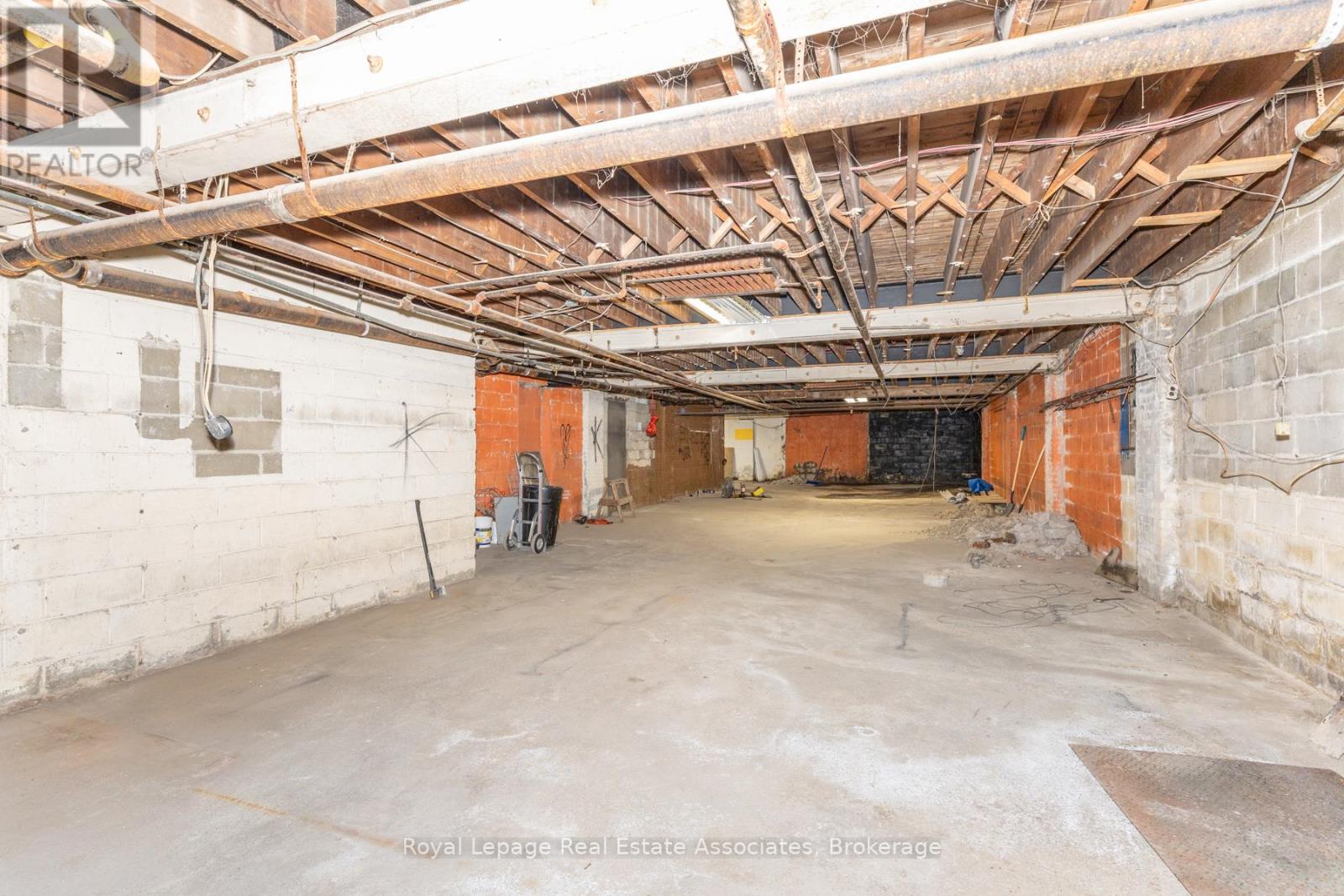 309 Augusta Avenue, Toronto, Ontario  M5T 2M2 - Photo 30 - C12971852