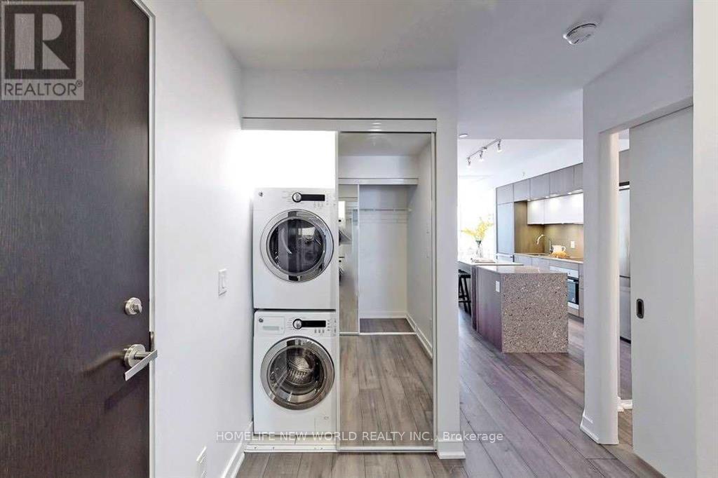 1807 - 55 Regent Park Boulevard, Toronto, Ontario  M5A 0C2 - Photo 4 - C12971878