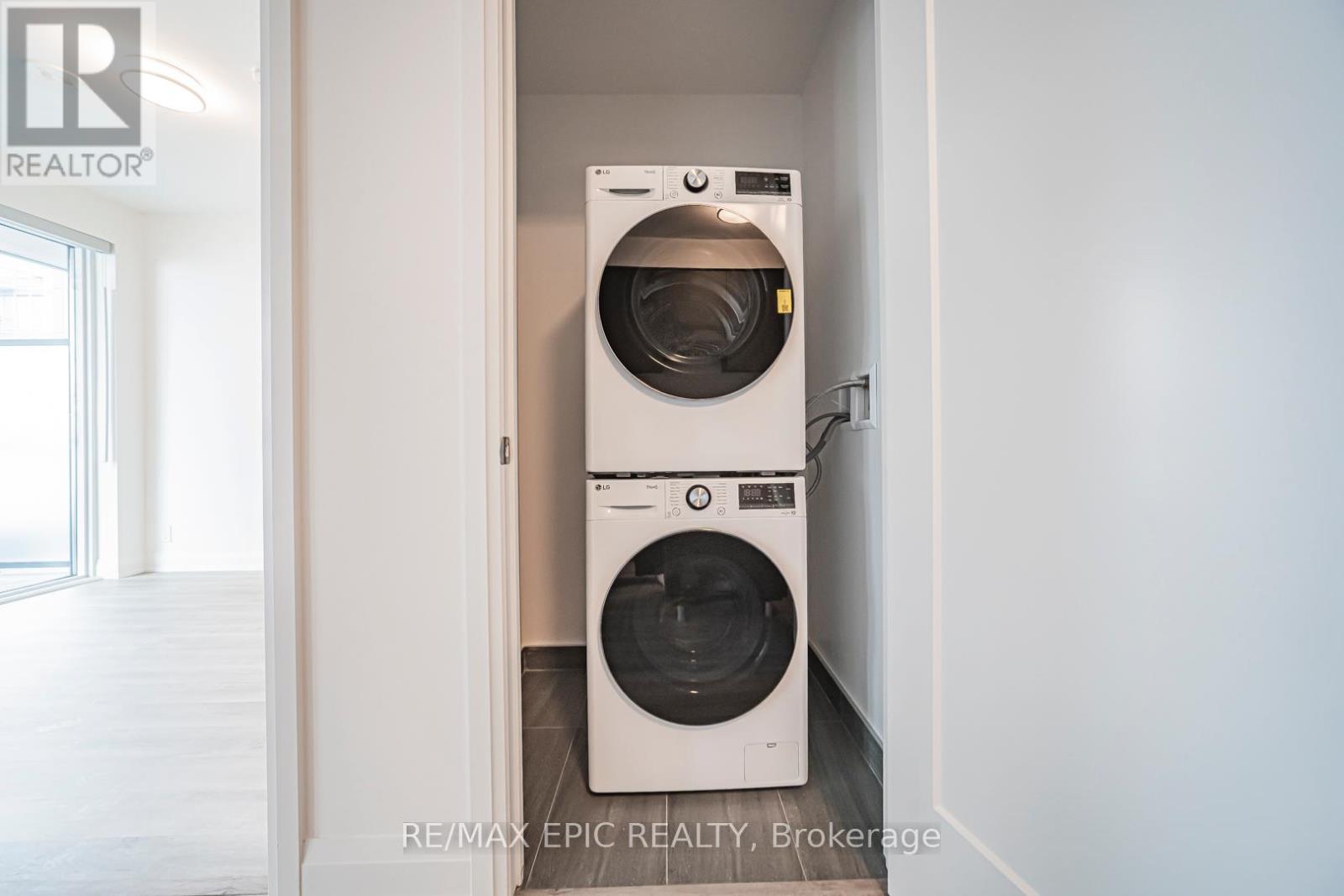 3102 - 65 Broadway Avenue, Toronto, Ontario  M4P 1T9 - Photo 11 - C12971926