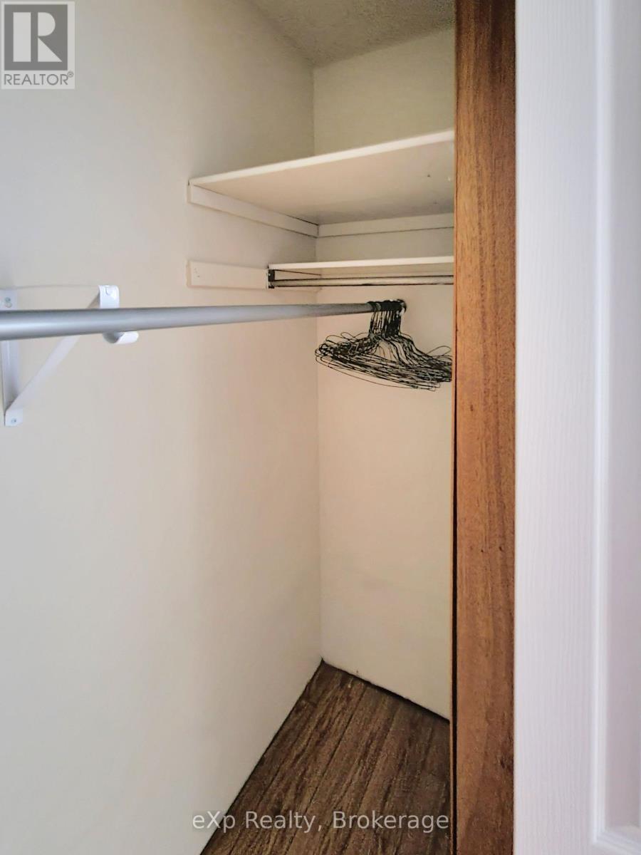 920 5th Avenue E, Owen Sound, Ontario  N4K 2S2 - Photo 45 - X12854800