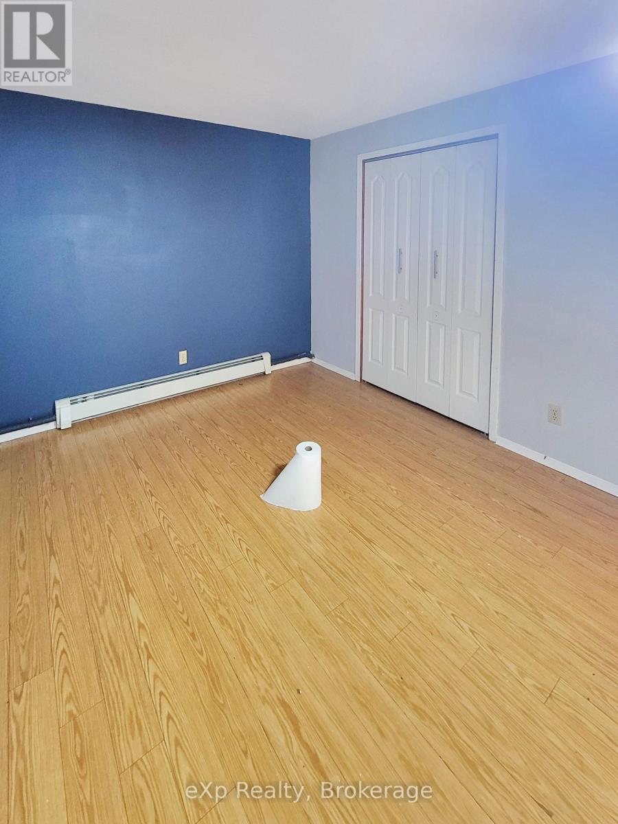 920 5th Avenue E, Owen Sound, Ontario  N4K 2S2 - Photo 43 - X12854800