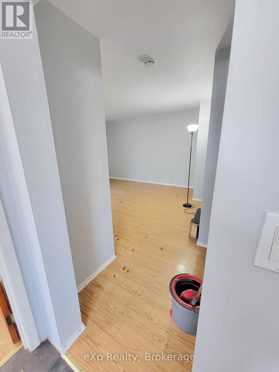 920 5th Avenue E, Owen Sound, Ontario  N4K 2S2 - Photo 41 - X12854800