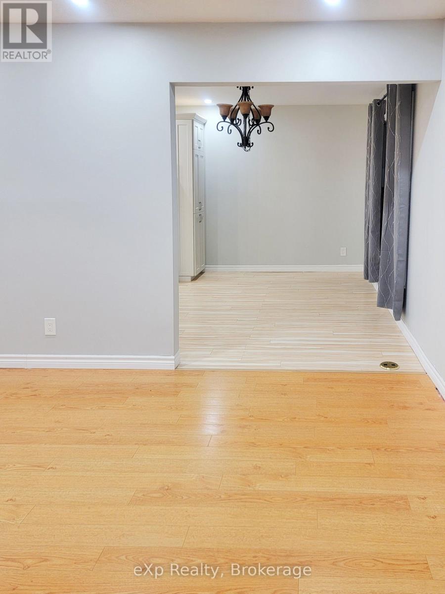 920 5th Avenue E, Owen Sound, Ontario  N4K 2S2 - Photo 5 - X12854800