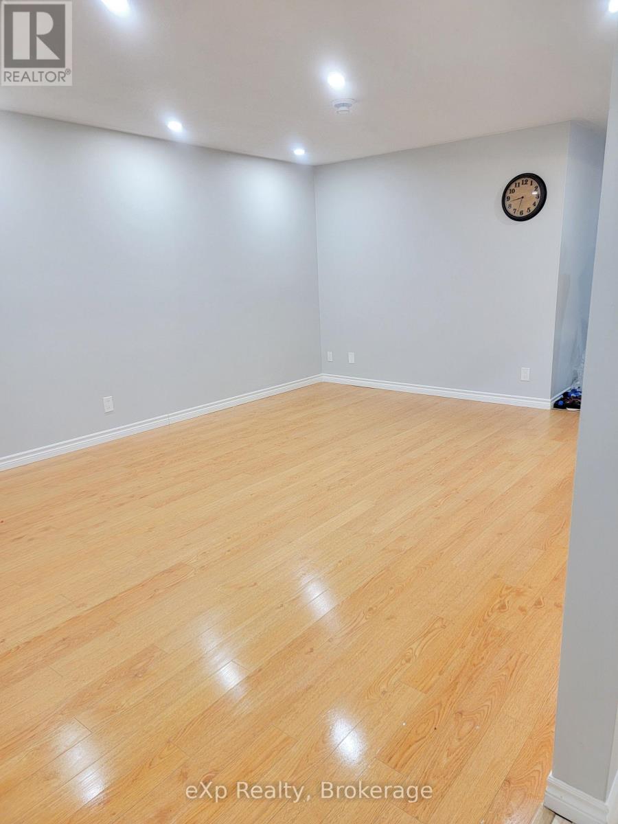 920 5th Avenue E, Owen Sound, Ontario  N4K 2S2 - Photo 7 - X12854800