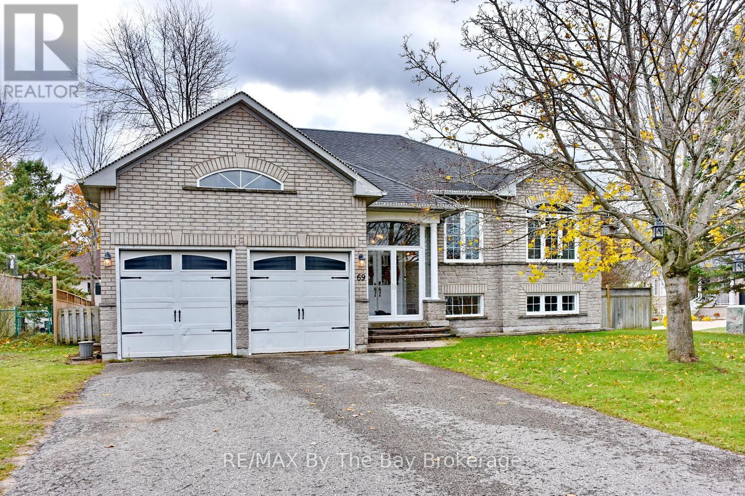 69 CARIBOU TRAIL, Wasaga Beach, Ontario
