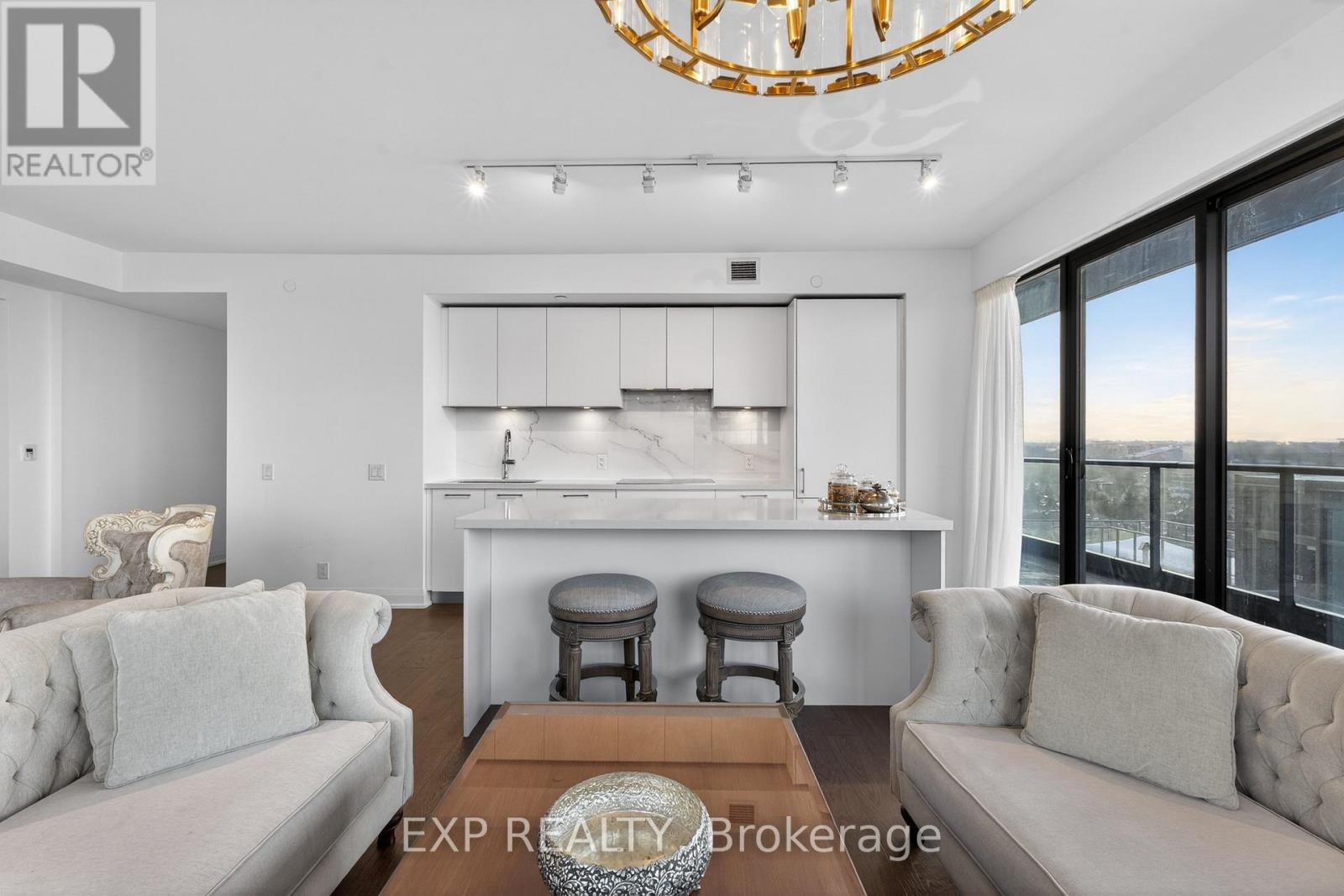 1305 - 33 Frederick Todd Way, Toronto, Ontario  M4G 0C9 - Photo 13 - C12813458