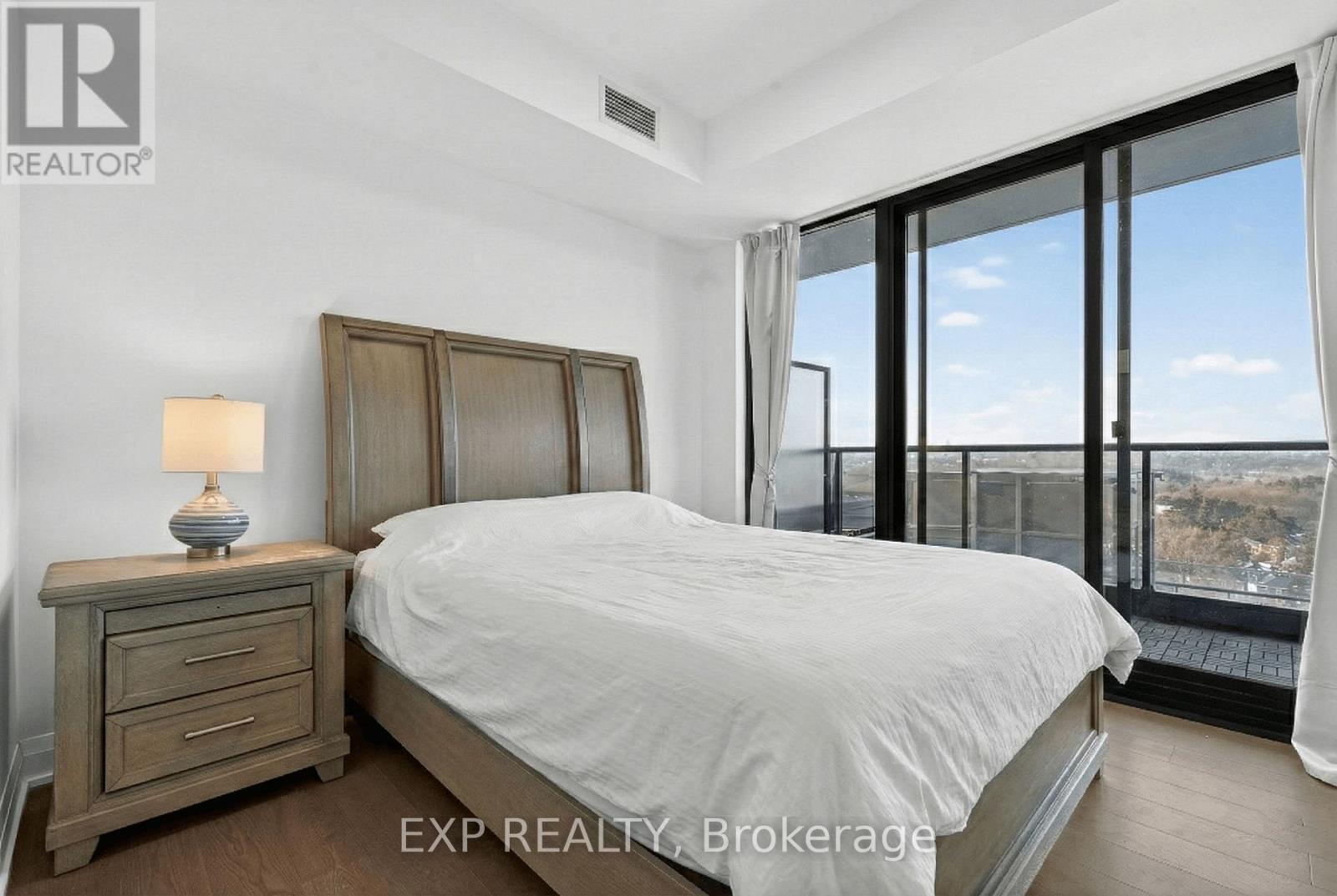 1305 - 33 Frederick Todd Way, Toronto, Ontario  M4G 0C9 - Photo 25 - C12813458