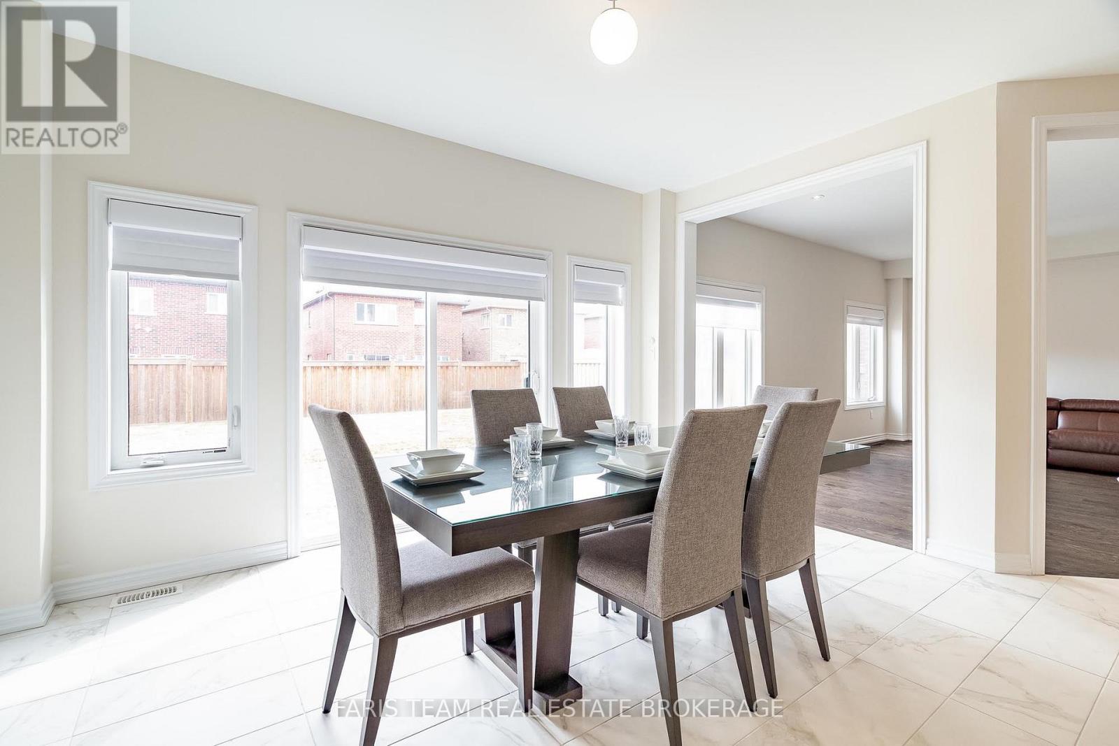 1559 Farrow Crescent, Innisfil, Ontario  L9S 0L6 - Photo 14 - N12942938