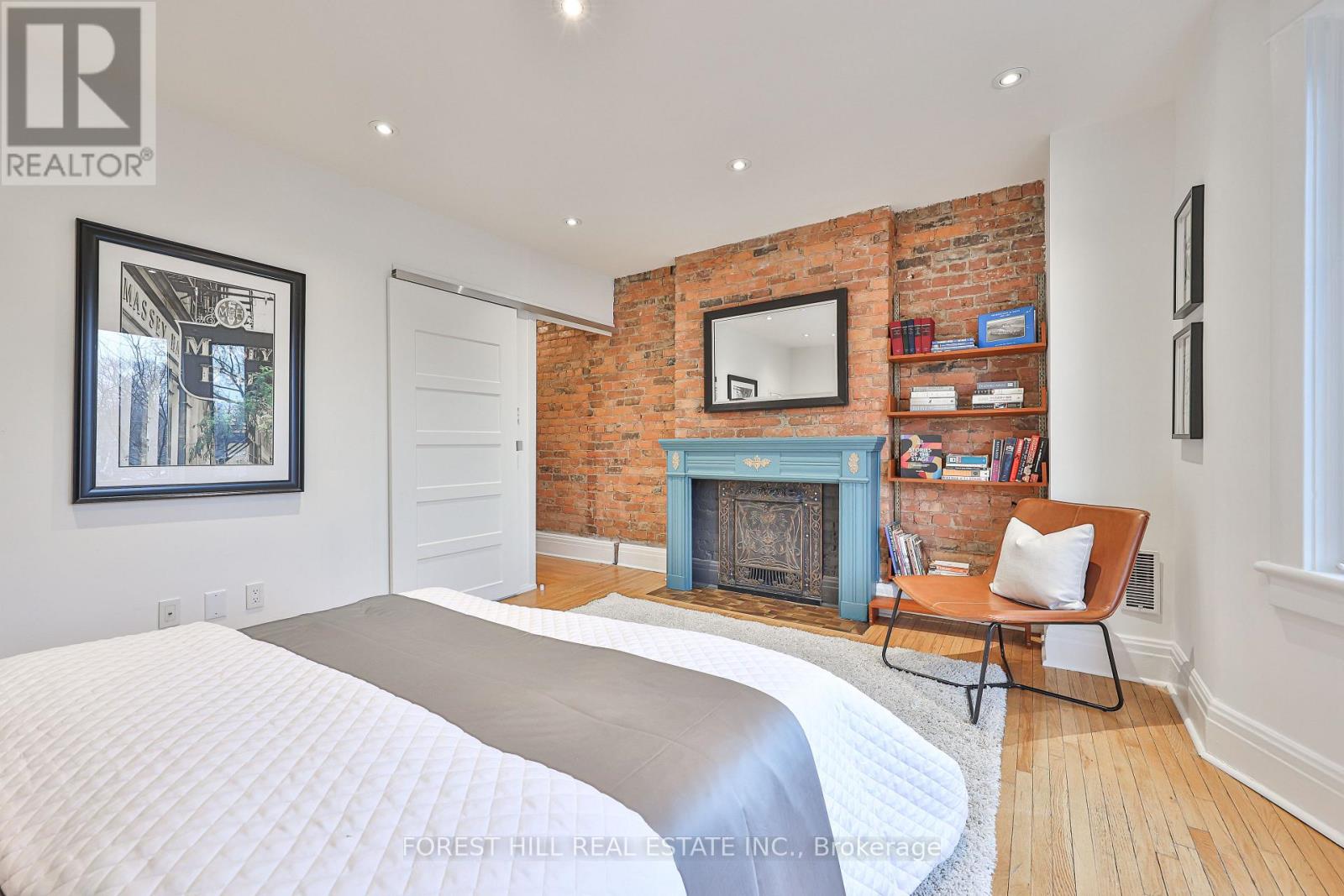 68 Sparkhall Avenue, Toronto, Ontario  M4K 1G6 - Photo 19 - E12971830