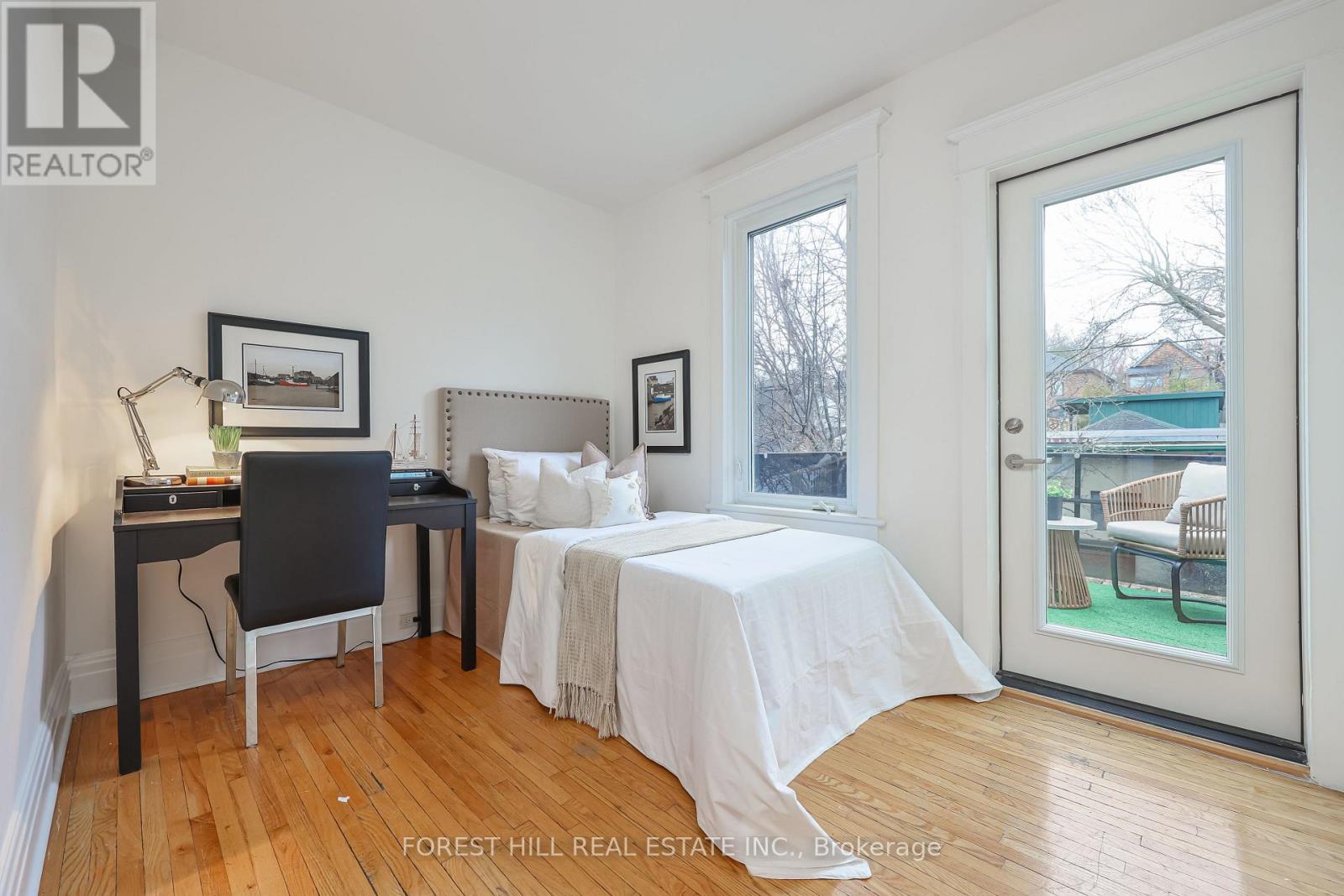 68 Sparkhall Avenue, Toronto, Ontario  M4K 1G6 - Photo 21 - E12971830