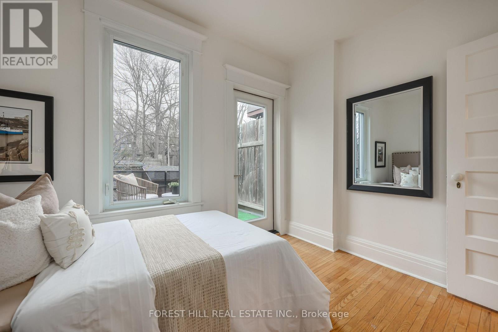 68 Sparkhall Avenue, Toronto, Ontario  M4K 1G6 - Photo 22 - E12971830