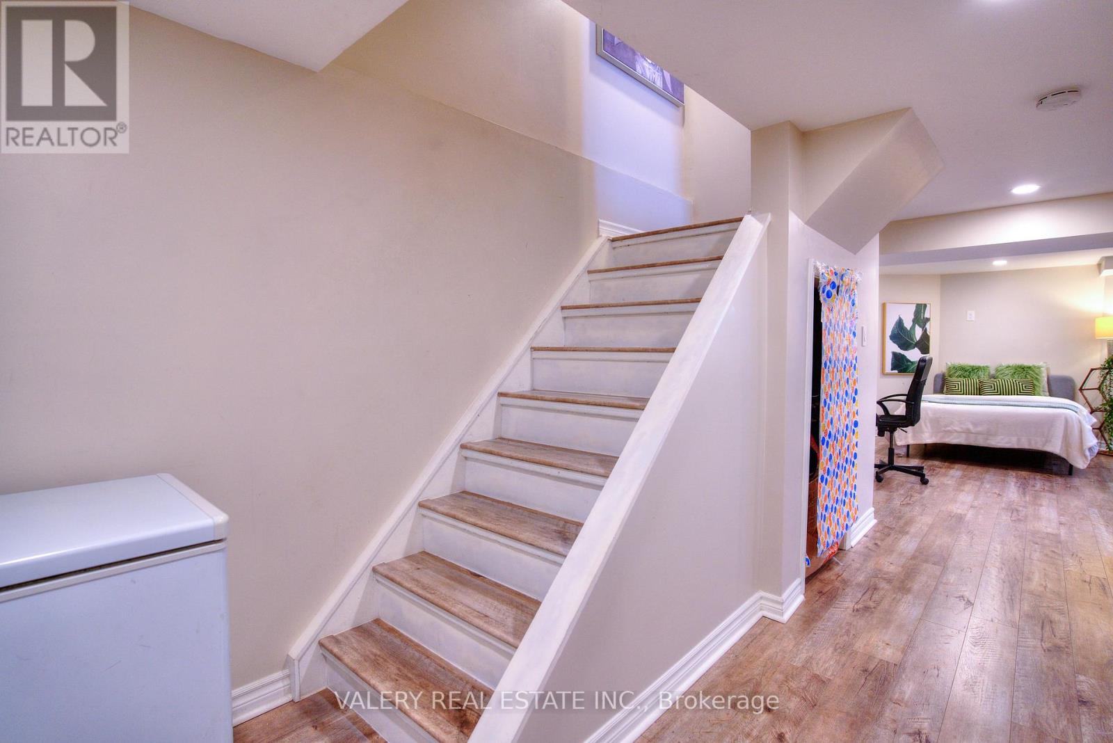 848 Attersley Dr Drive, Oshawa, Ontario  L1K 1T9 - Photo 4 - E12971870