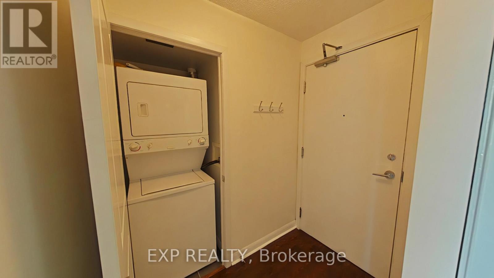 2507 - 190 Borough Drive, Toronto, Ontario  M1P 0B6 - Photo 2 - E12971882