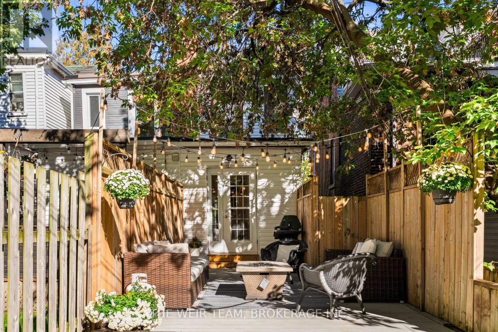 612 Woodbine Avenue, Toronto, Ontario  M4E 2J9 - Photo 28 - E12971888