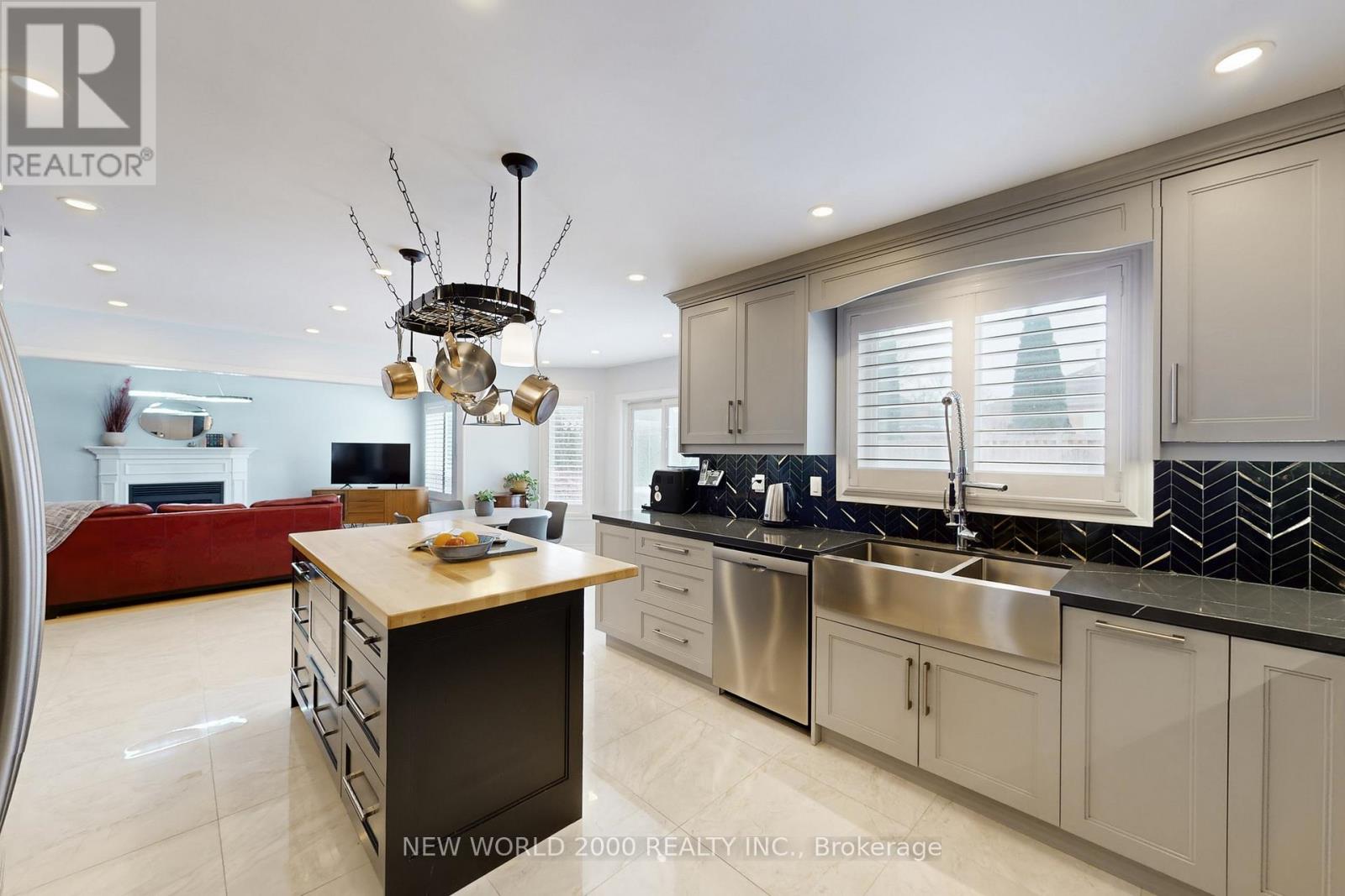 7 Finnegan Place, Whitby, Ontario  L1R 2G2 - Photo 12 - E12971914