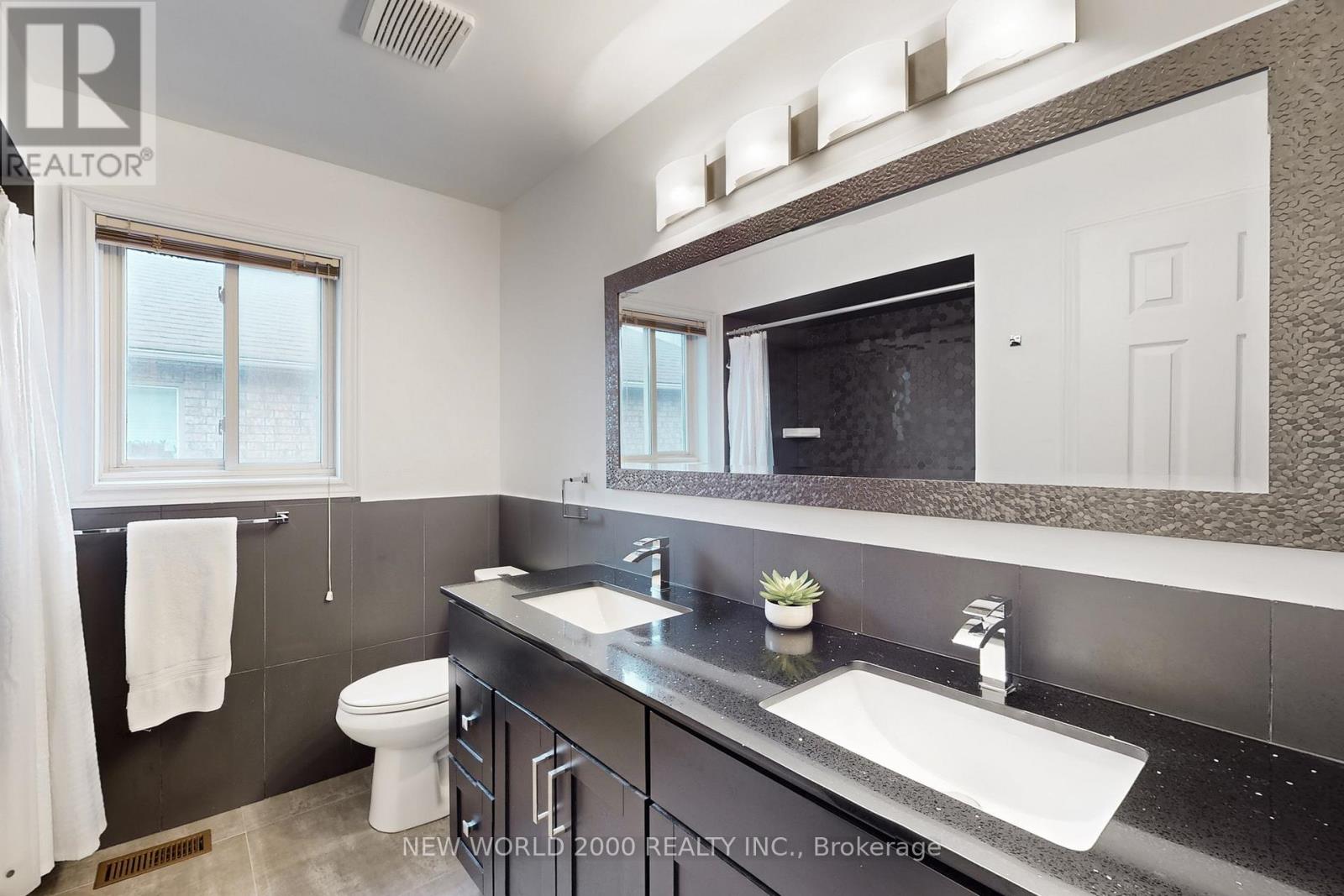 7 Finnegan Place, Whitby, Ontario  L1R 2G2 - Photo 37 - E12971914