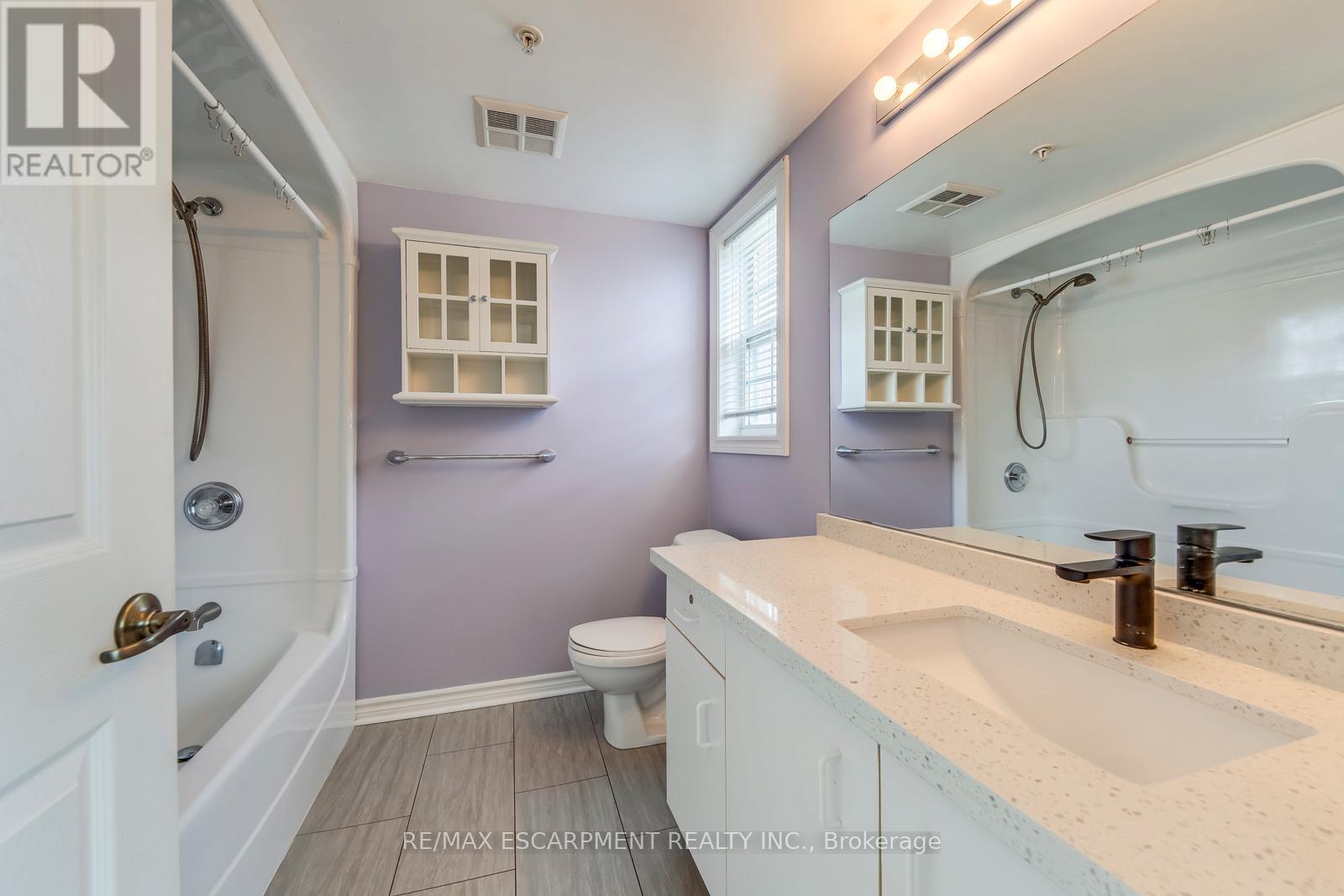 302 - 1411 Walkers Line, Burlington, Ontario  L7M 4P5 - Photo 19 - W12966888