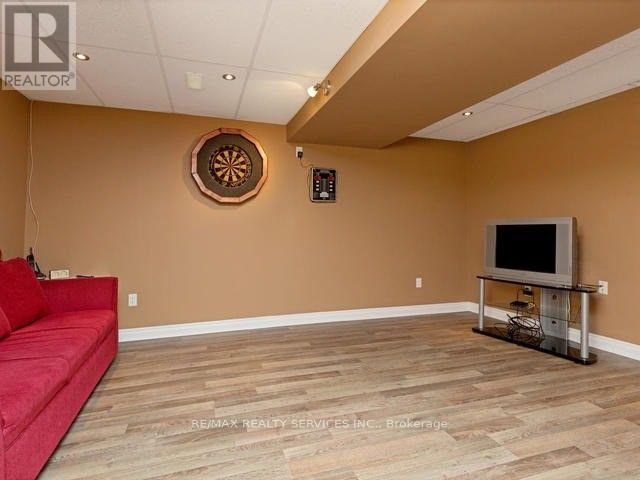 32 Silo (Upper) Court, Brampton, Ontario  L6X 4S4 - Photo 16 - W12971292