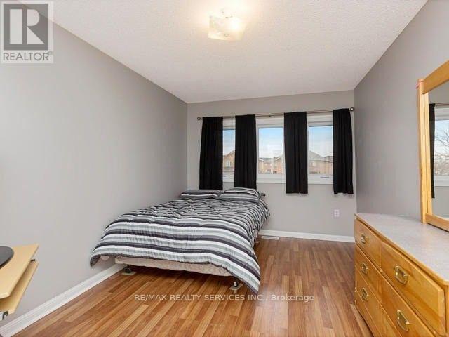 32 Silo (Upper) Court, Brampton, Ontario  L6X 4S4 - Photo 11 - W12971292