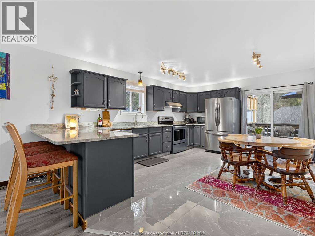 6860 Matchette Road, Lasalle, Ontario  N9J 3H7 - Photo 11 - 26007488