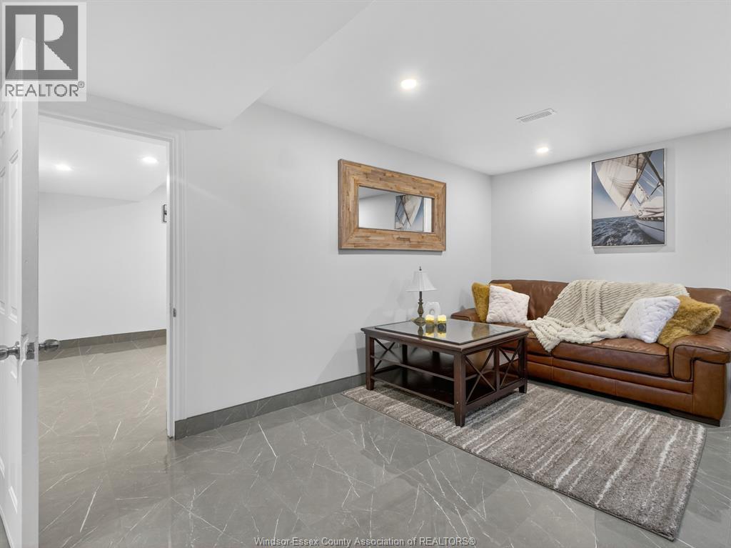 6860 Matchette Road, Lasalle, Ontario  N9J 3H7 - Photo 26 - 26007488