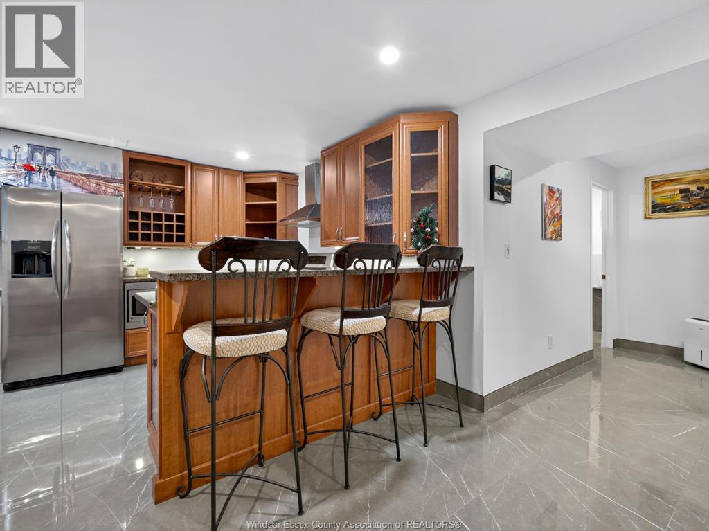 6860 Matchette Road, Lasalle, Ontario  N9J 3H7 - Photo 28 - 26007488