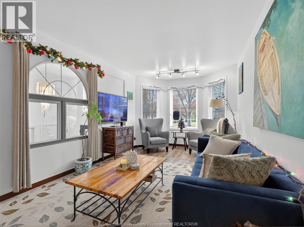 6860 Matchette Road, Lasalle, Ontario  N9J 3H7 - Photo 9 - 26007488