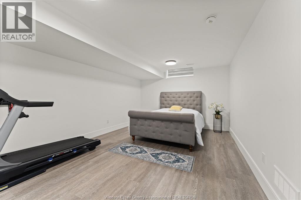 3082 Betts Avenue, Windsor, Ontario  N9B 3L5 - Photo 33 - 26007487