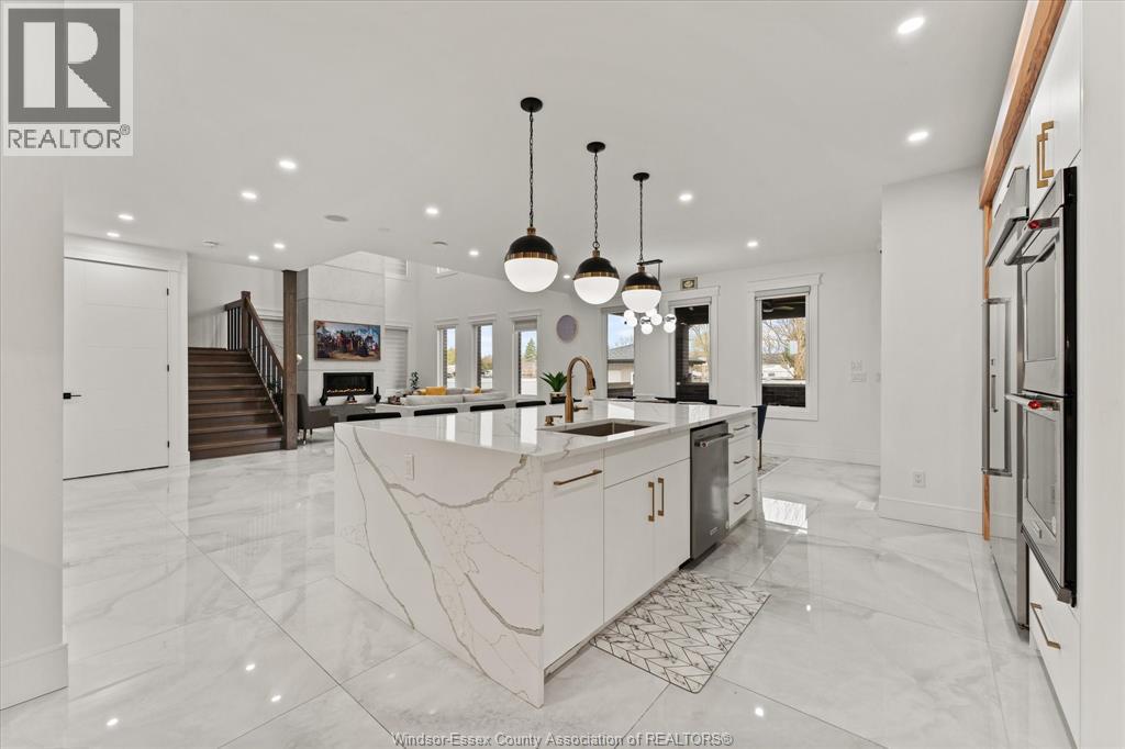 3082 Betts Avenue, Windsor, Ontario  N9B 3L5 - Photo 9 - 26007487