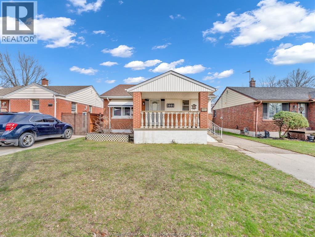 3891 Vaughan Street, Windsor, Ontario  N9C 1Z6 - Photo 2 - 26007480