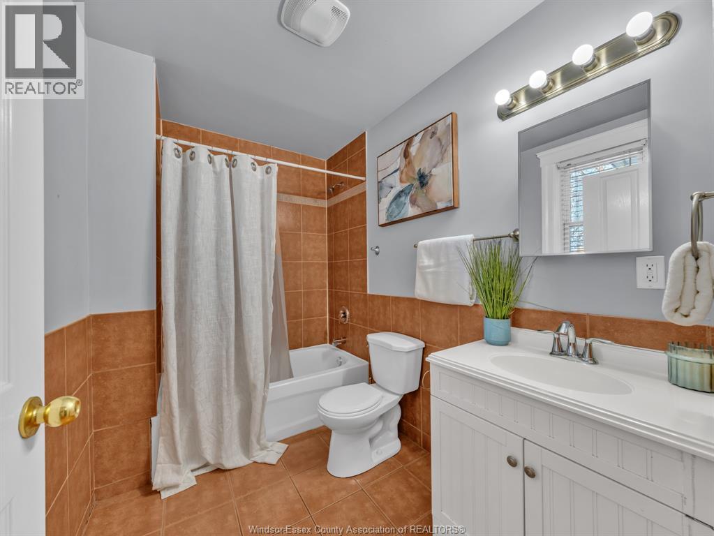 948 Marentette Avenue, Windsor, Ontario  N9A 2A3 - Photo 18 - 26007128