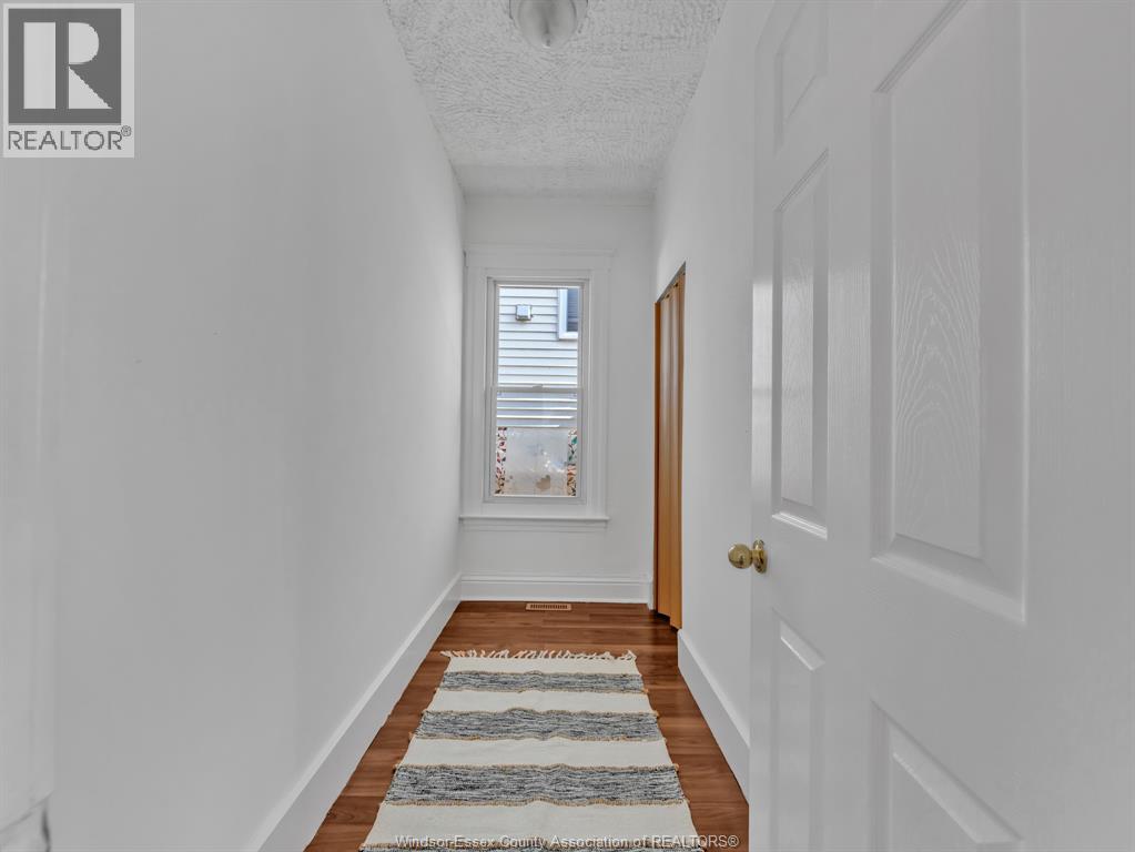 948 Marentette Avenue, Windsor, Ontario  N9A 2A3 - Photo 19 - 26007128