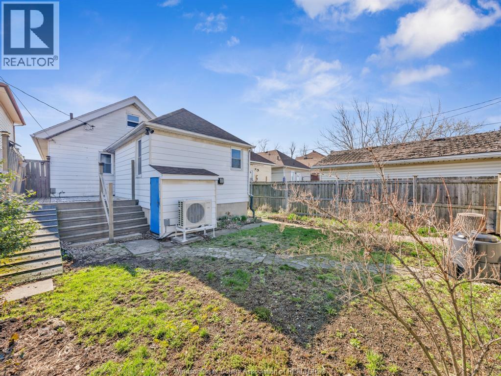 948 Marentette Avenue, Windsor, Ontario  N9A 2A3 - Photo 23 - 26007128