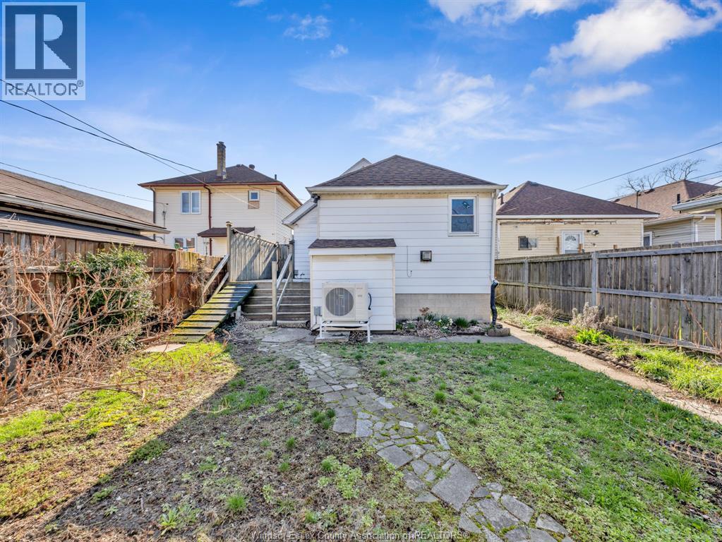 948 Marentette Avenue, Windsor, Ontario  N9A 2A3 - Photo 26 - 26007128