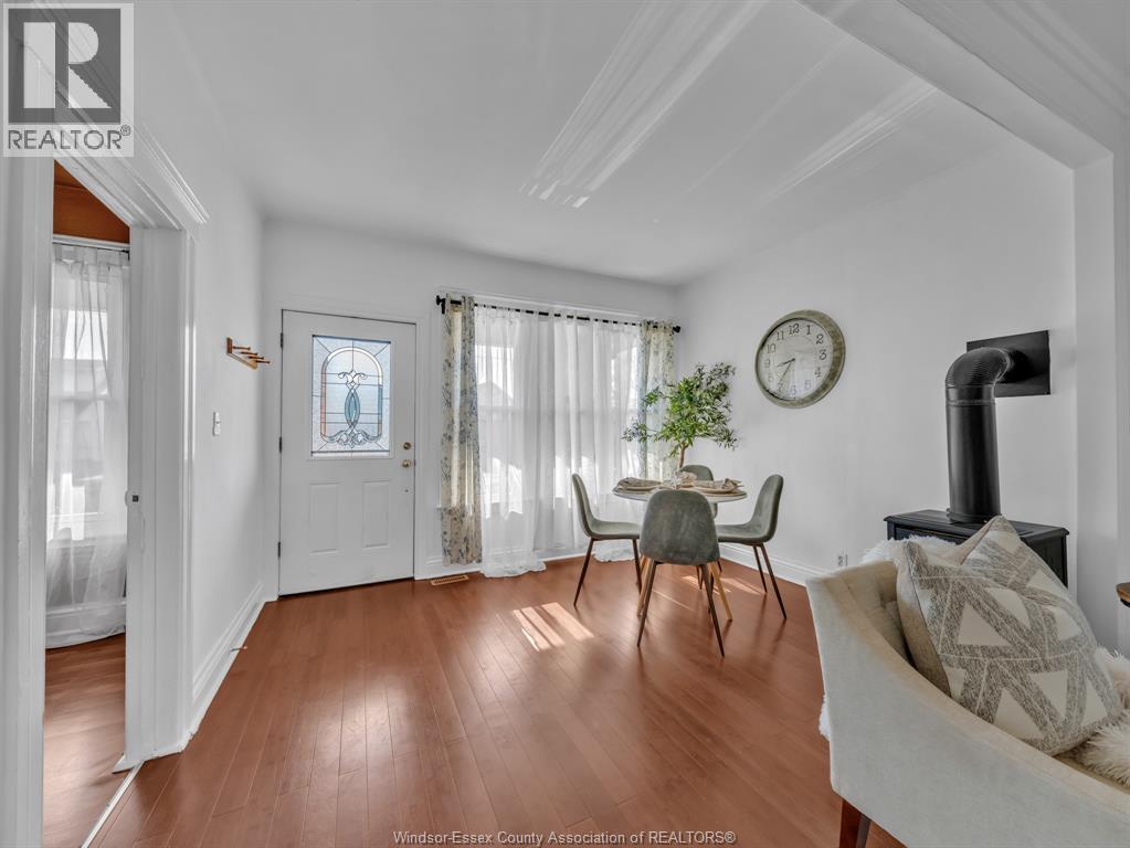 948 Marentette Avenue, Windsor, Ontario  N9A 2A3 - Photo 5 - 26007128
