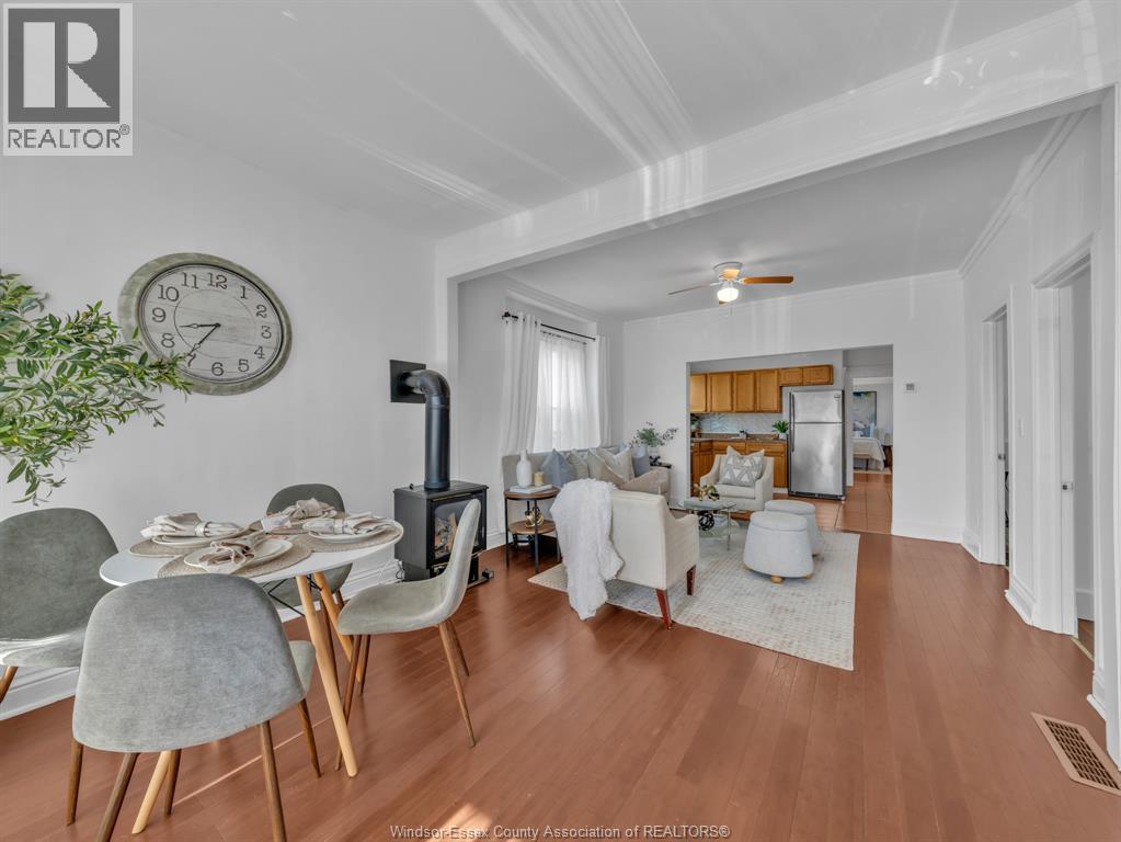 948 Marentette Avenue, Windsor, Ontario  N9A 2A3 - Photo 8 - 26007128