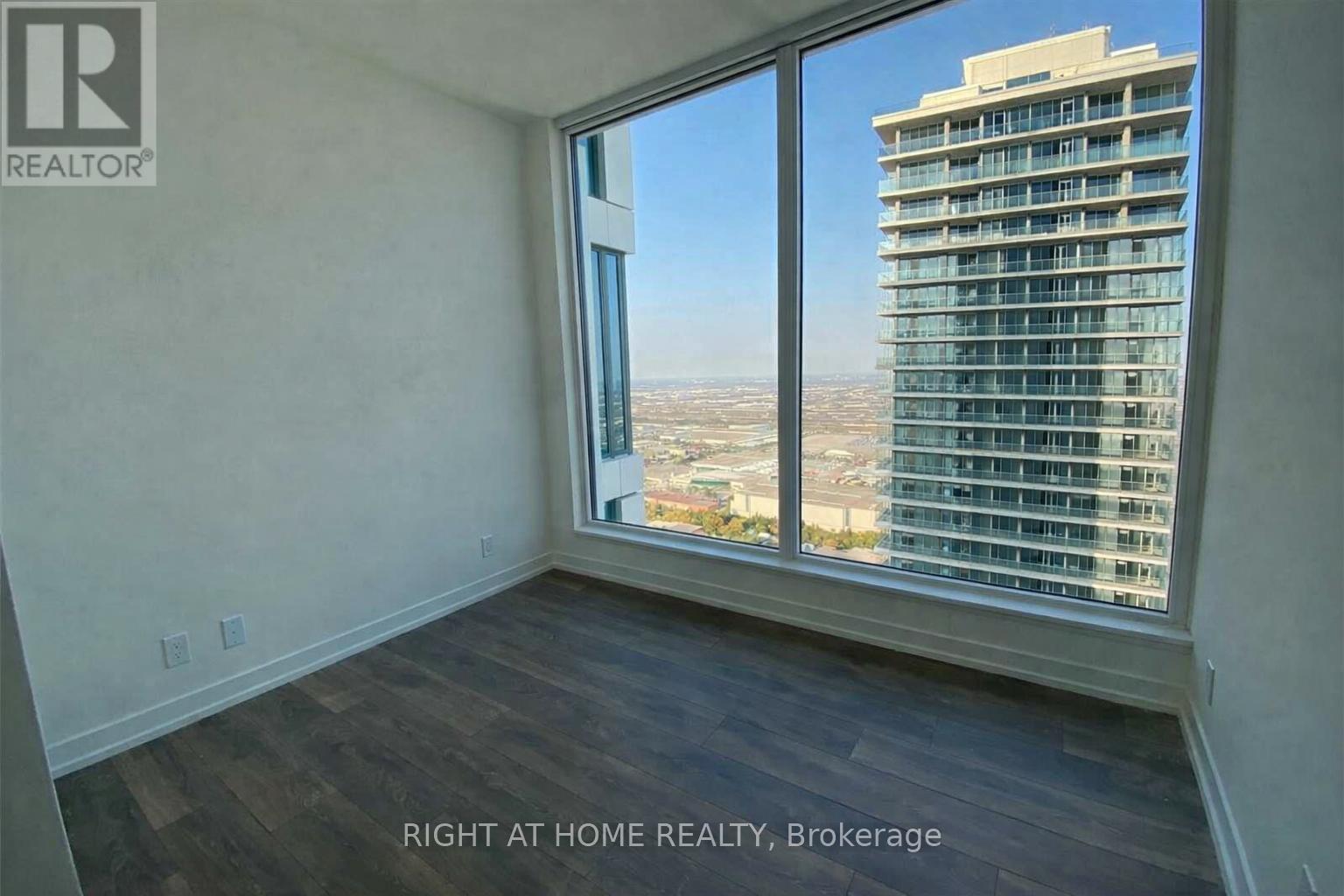 5703 - 898 Portage Parkway, Vaughan, Ontario  L4K 0J6 - Photo 9 - N12971858