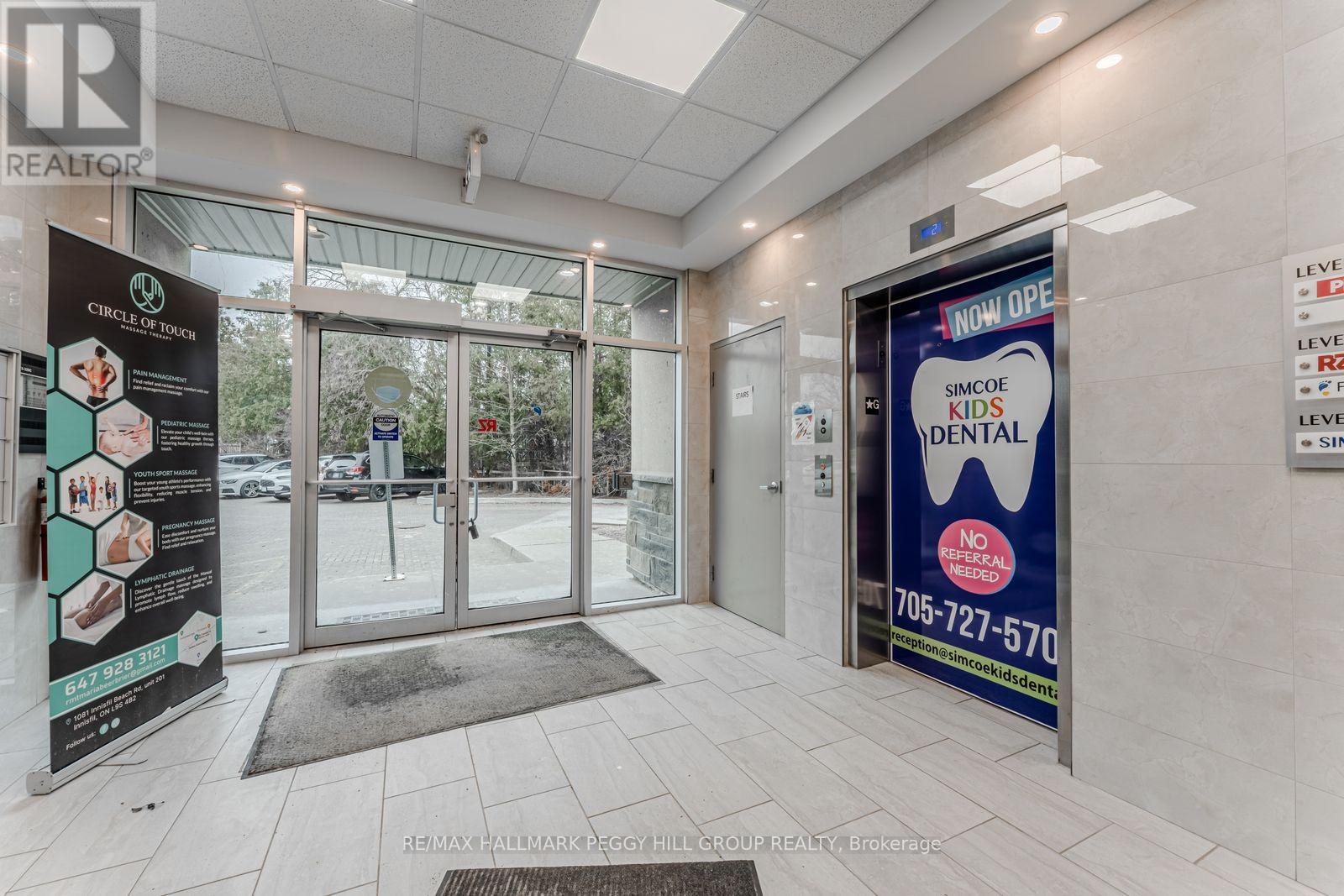 Main B - 1081 Innisfil Beach Road, Innisfil, Ontario  L9S 0N2 - Photo 15 - N12971862