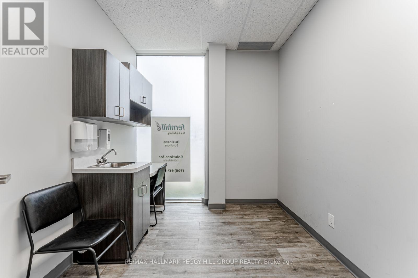 Main B - 1081 Innisfil Beach Road, Innisfil, Ontario  L9S 0N2 - Photo 7 - N12971862