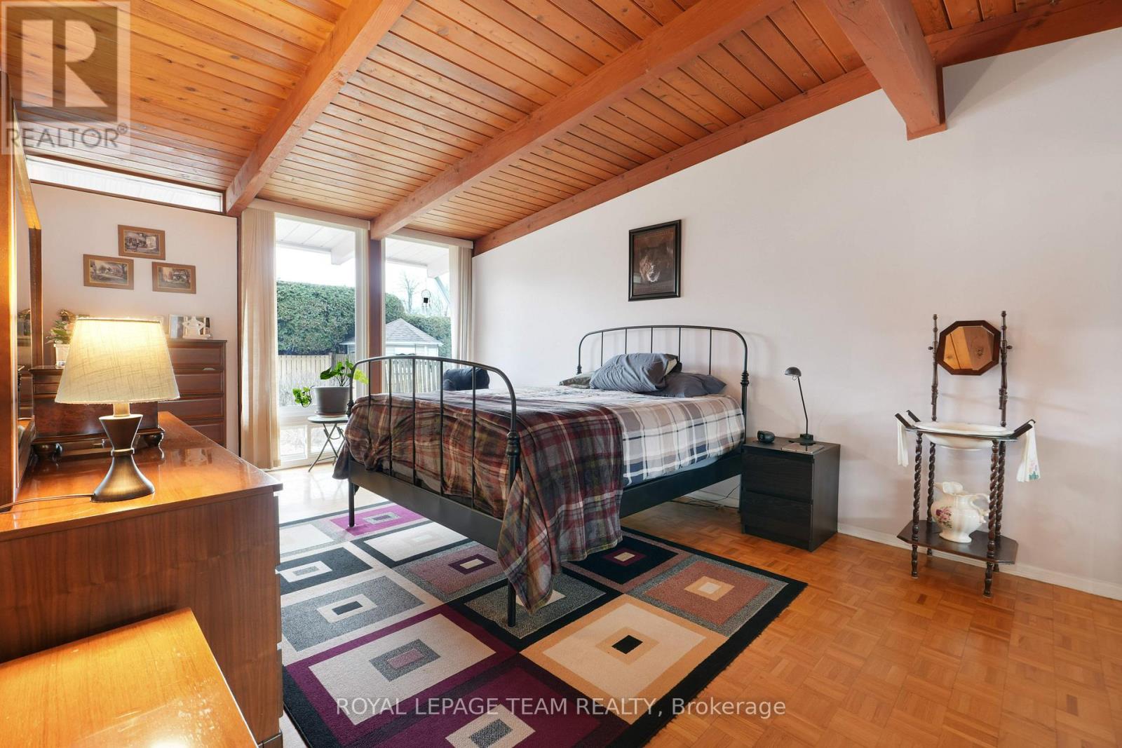 26 Nanaimo Drive, Ottawa, Ontario  K2H 6X7 - Photo 24 - X12964914